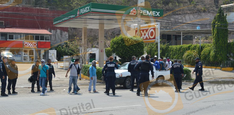 bloqueo autopista 12-05-2016 1