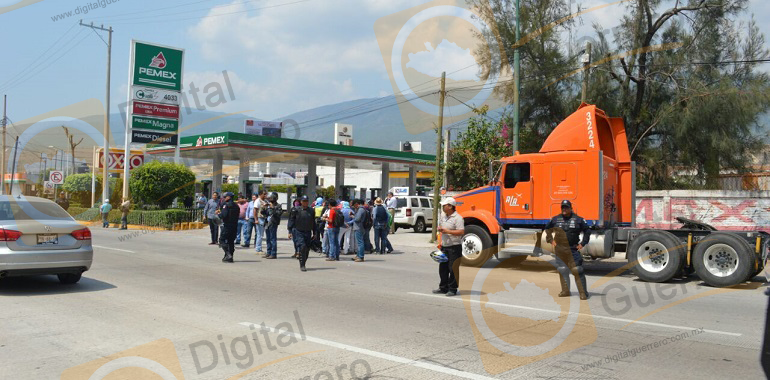 bloqueo autopista 12-05-2016 3