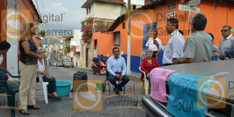 bloqueo_chlpancingo_agua_potable (2)