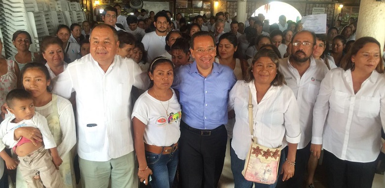 entrega_pago_becas_acapulco (1)