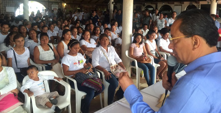 entrega_pago_becas_acapulco (2)