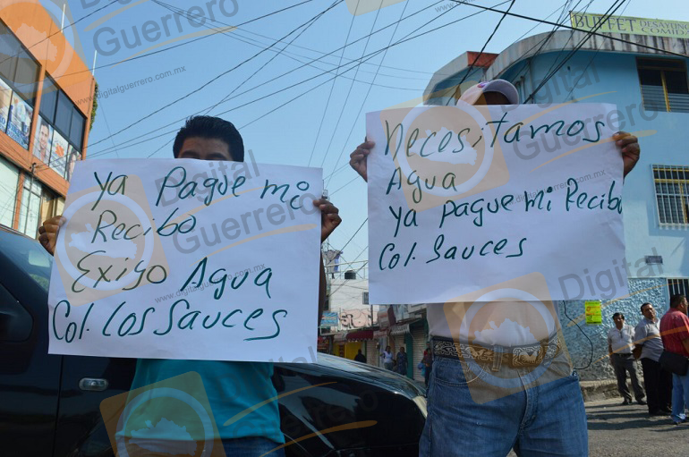 exigen agua a marco leyva 1