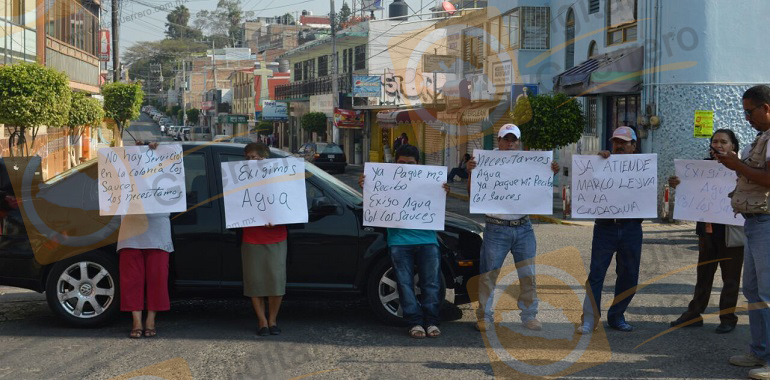 exigen agua a marco leyva