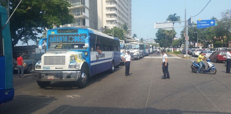 marcha_protesta_acapulco_ceteg (1)