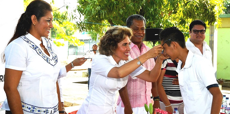 apoyos_lentes_estudiantes_guerrero (1)