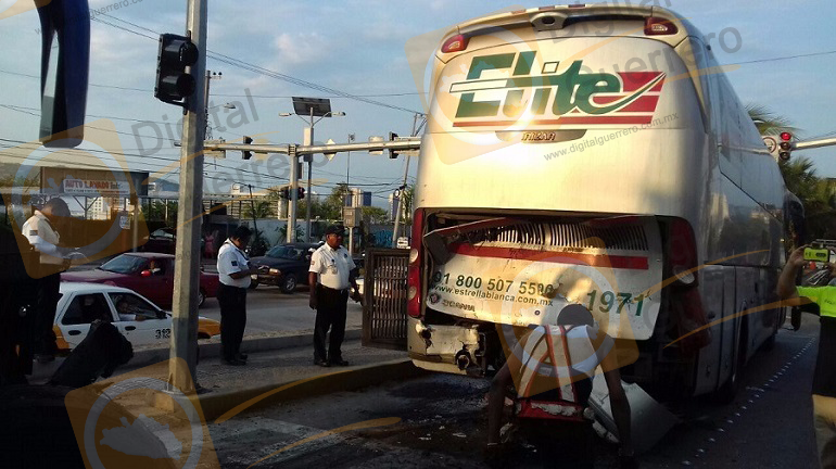 choque urbano y autobus 1