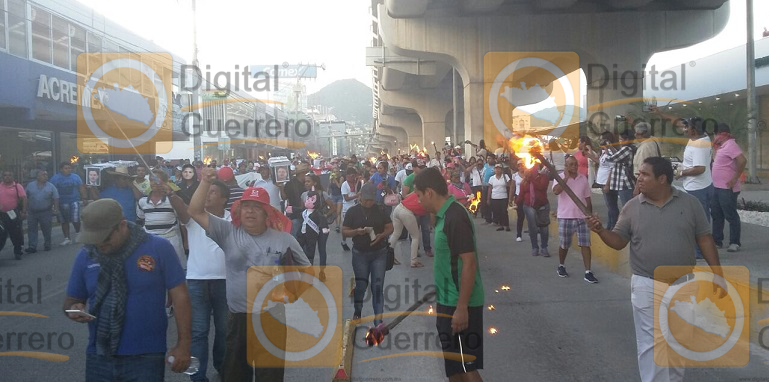 marcha_ceteg_acapulco_miercoles (3)