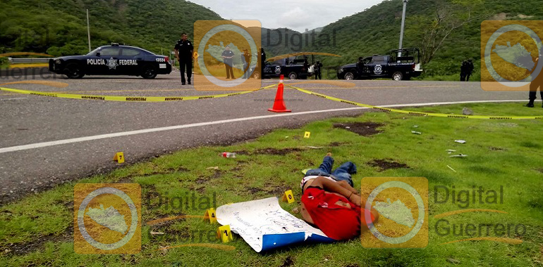 Localizan a un hombre ejecutado en la carretera federal Chilpancingo-Iguala