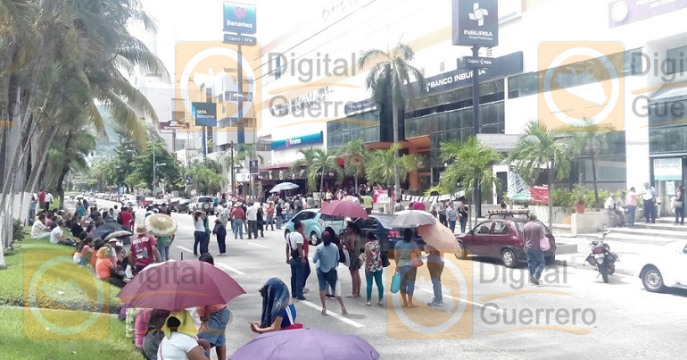 marcha_bloqueo_ceteg_acapulco_costera (2)