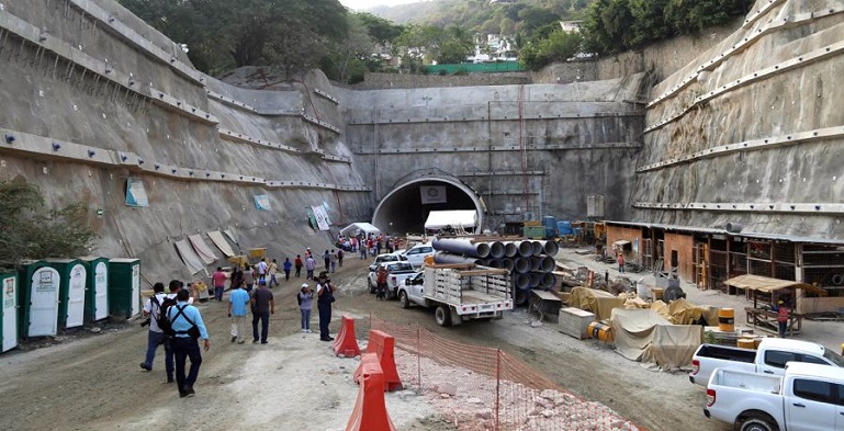 macrotunel_acapulco