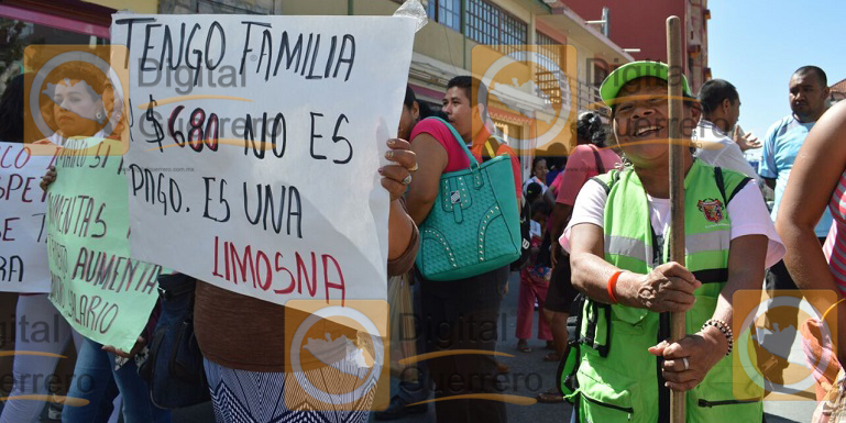 protesta_trabajadores_ayuntamiento_chilpancingo (2)