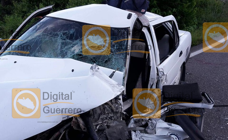 accidente_chilapa_tlapa_taxi (3)