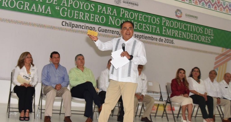 entrega_apoyos_emprendedores_guerrero