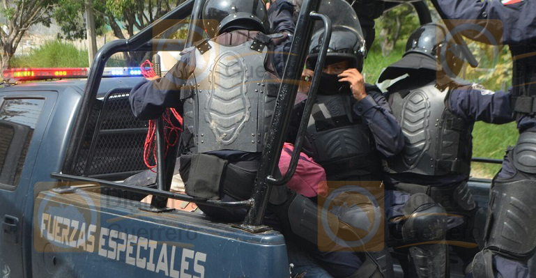 normalistas_detenidos_chilpancingo