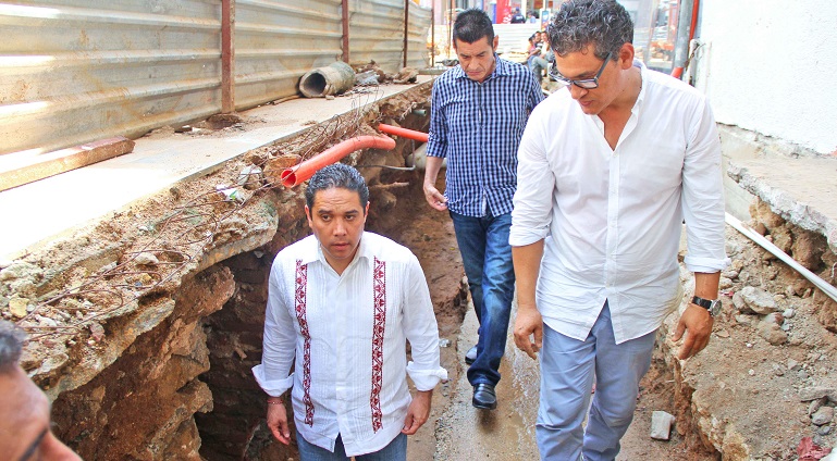 vestigios_arqueologicos_zocalo_acapulco-2