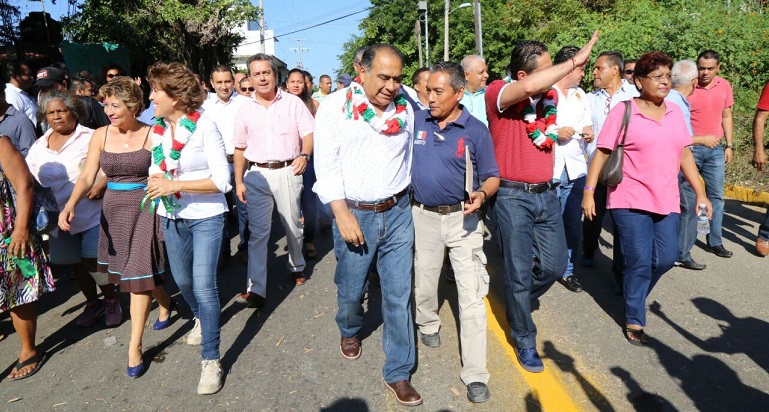 avenida_cumbres_llano_largo_acapulco-2