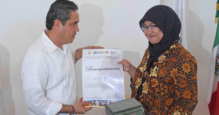 becas_acapulco_indonesia-2