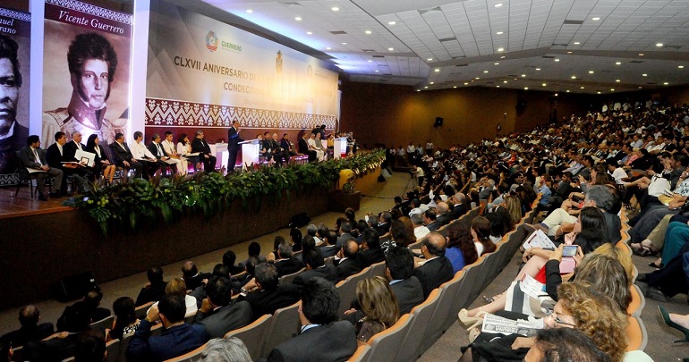 condecoraciones_premio_ereccion_estado_guerrero