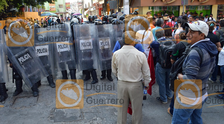 protesta-suspeg_reforma_educativa_chilpancingo-3