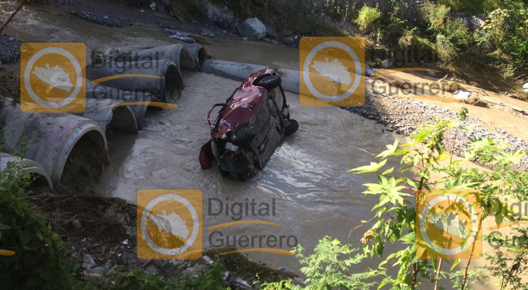 vehiculo_accidentado_mexico_acapulco-1