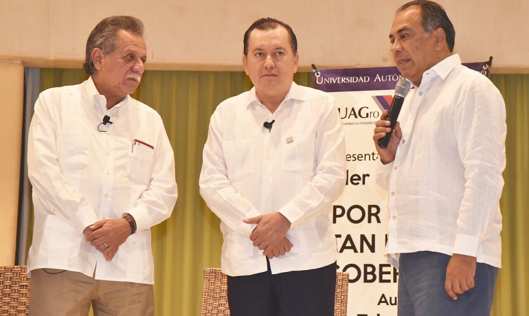 asiste-el-gobernador-hector-astudillo-a-la-presentacion-del-libro-poder-para-que-por-que-es-tan-dificil-gobernar-1