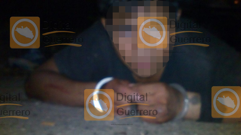 dejan-a-un-joven-esposado-y-herido-a-balazos-en-chilpancingo