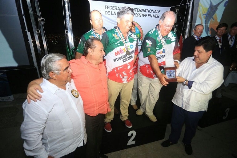 mexico-hace-el-uno-dos-en-el-torneo-mundial-de-pesca-big-game-trolling-2016-1