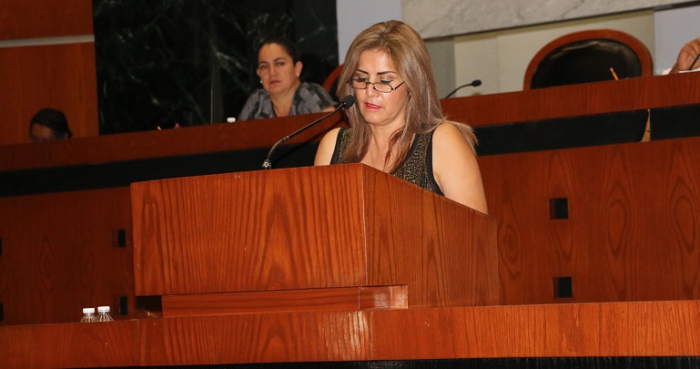 beatriz_alarcon_congreso