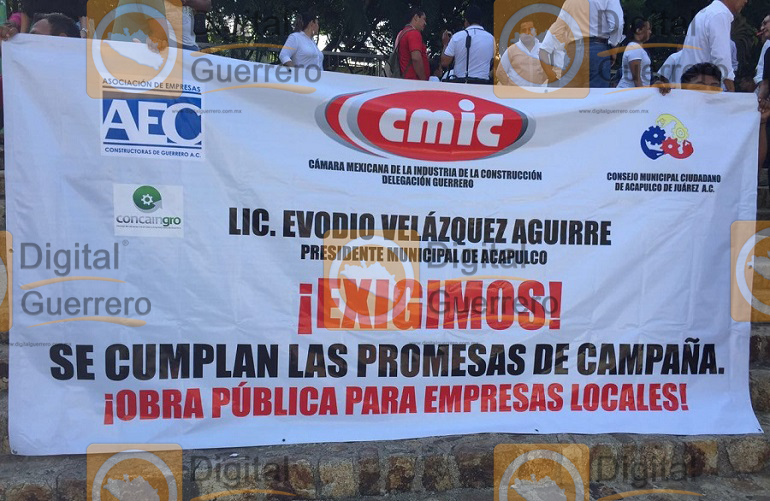 bloqueo_cmic_ayuntamiento_acapulco-1