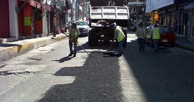 brigadas_bacheo_acapulco-2
