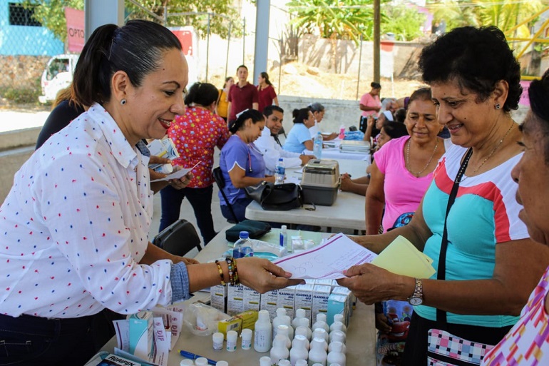 Digital Guerrero Ofrece DIF Acapulco servicios médicos