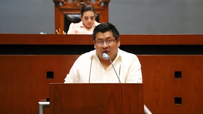 Exhortan diputados al gobierno del estado a donar los inmuebles que ocupa el Congreso
