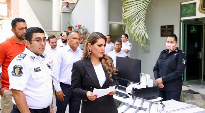 Evelyn Salgado supervisó la operación de la Alerta y Transporte “Violeta” desde C4 de Chilpancingo