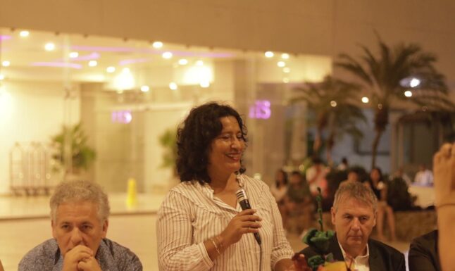 Recibe Abelina a grupo de inversionistas de Orlando