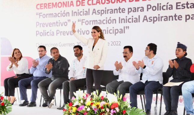 Clausura Evelyn Salgado curso de Formación Inicial para Policía Preventivo Estatal y Municipal