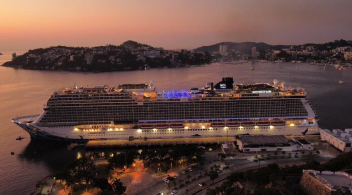 El sexto crucero de la temporada llegó al puerto de Acapulco con más de 5 mil personas a bordo