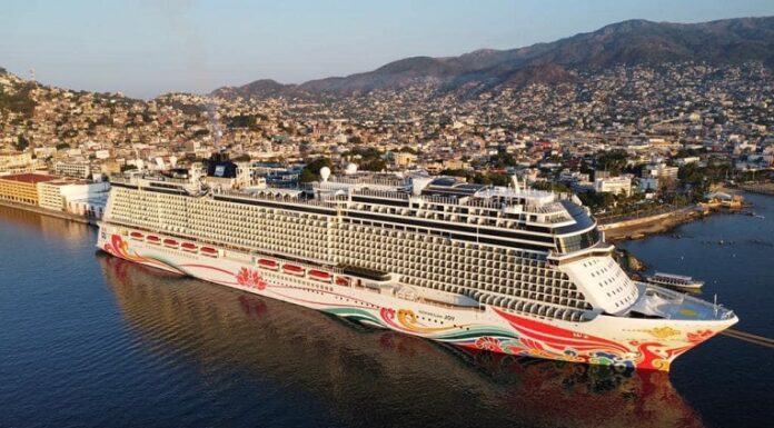 Llega a Acapulco el crucero Norwegian Joy