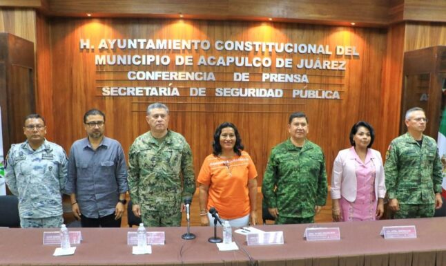 Presenta Abelina López, a nuevo encargado de despacho de la SSP