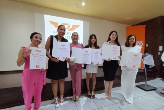 Fundación México con Valores reconoce el aporte social de seis mujeres acapulqueñas