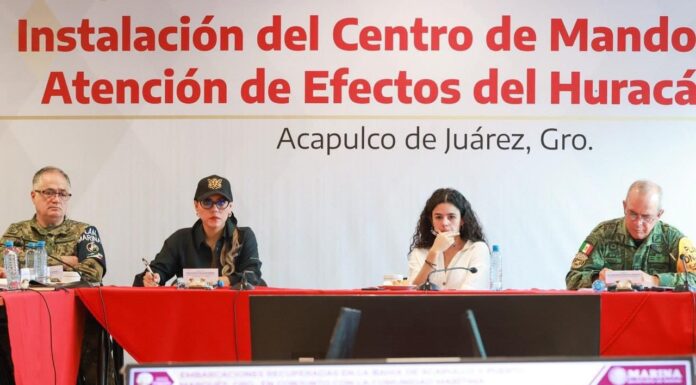 Evelyn Salgado revisa con Luisa María Alcalde, los avances de reconstrucción y rehabilitación por Otis