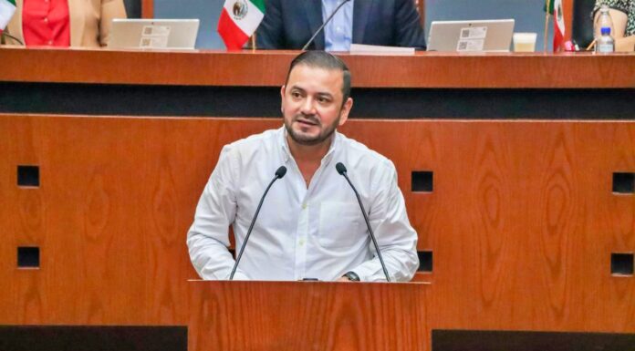 Propone Diputado Urióstegui sanciones más severas por la desaparición de expedientes oficiales