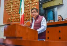 Propone Diputado regular Jornada Laboral acumulada en el servicio público Estatal y Municipal