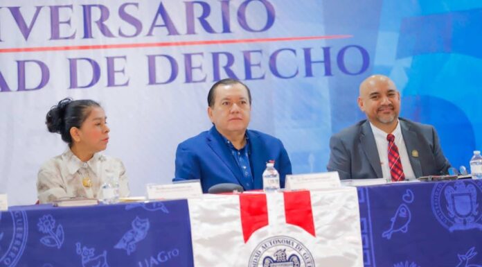 Conmemora la UAGro el 157 aniversario de la Facultad de Derecho de Chilpancingo