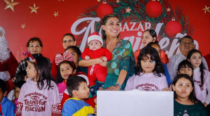 DIF Guerrero realiza el Encendido del Árbol Navideño 2025