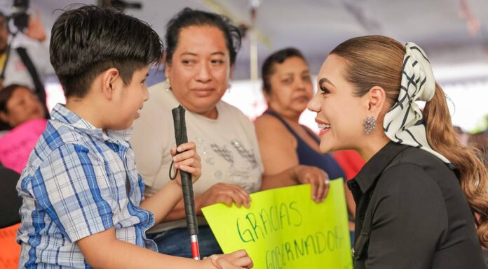 La Gobernadora Evelyn Salgado y la Presidenta del DIF Guerrero, Liz Salgado, entregan aparatos funcionales para transformar la vida de las personas con discapacidad