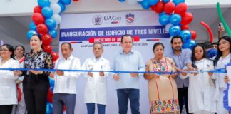 Inaugura Javier Saldaña un moderno edificio en la Facultad de Medicina