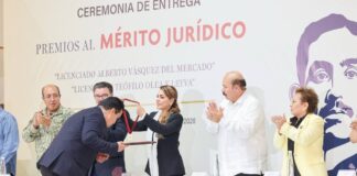 Entrega la Gobernadora el Premio al Mérito Jurídico 2026 a destacadas y destacados abogados