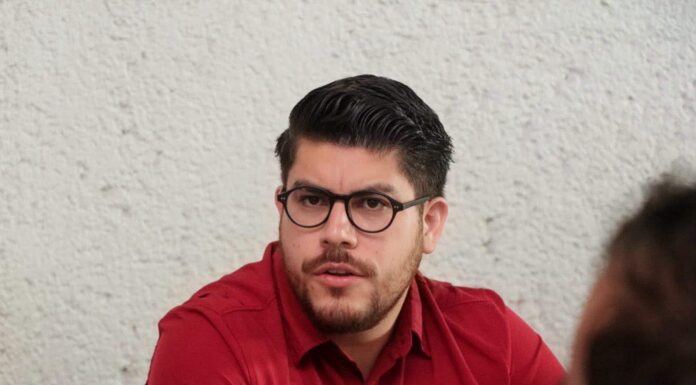 El diputado federal Irugami Perea Cruz deja la contienda de Morena en Acapulco