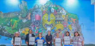 Reconoce Evelyn Salgado a baluartes de la identidad cultural de Guerrero