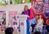 Entrega Liz Salgado mochilas y útiles escolares en Iguala con el programa “Educando para Transformar”
